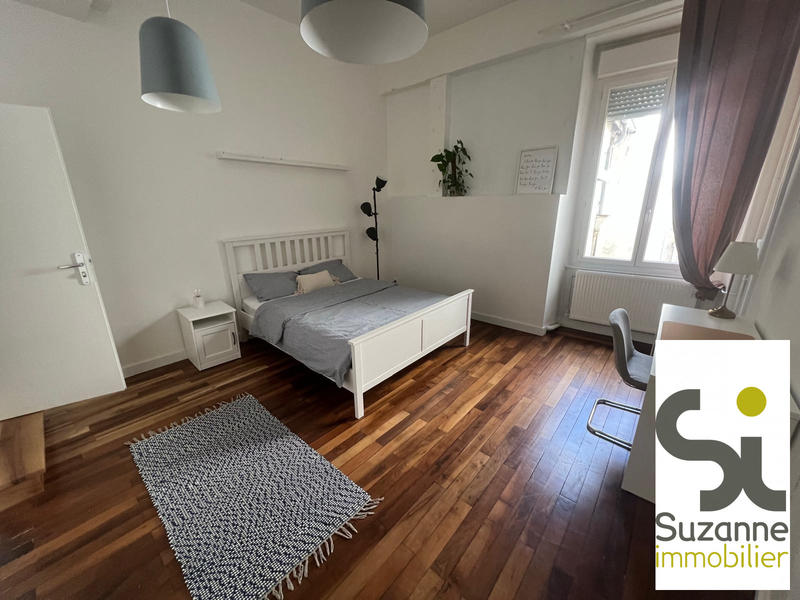 Appartement - 144 m² - 5 pièces