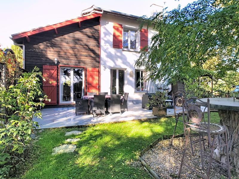 Maison - 125 m² - 6 pièces