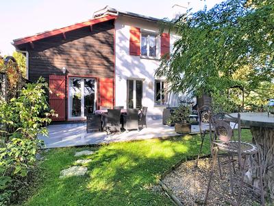 Maison - 125 m² - 6 pièces