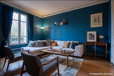 Maison - 220 m² - 11 pièces