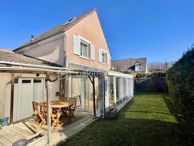 Maison - 129 m² - 6 pièces