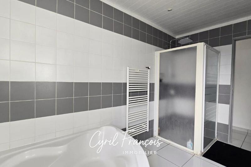 Maison ancienne - 146 m² - 6 pièces