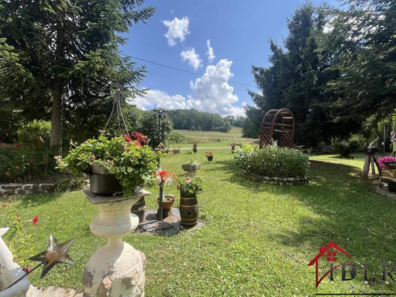 Maison en pierre - 149 m² - 4 pièces