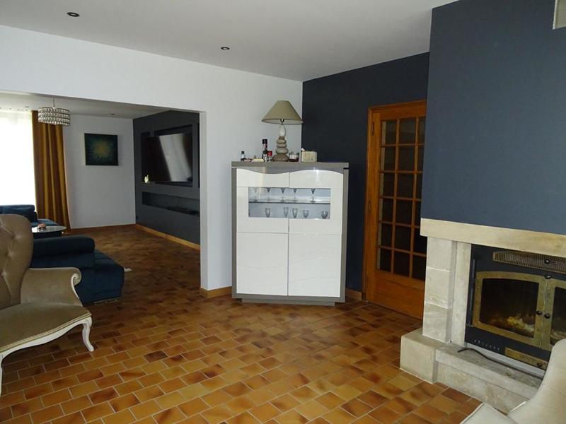 Maison - 205 m² - 7 pièces