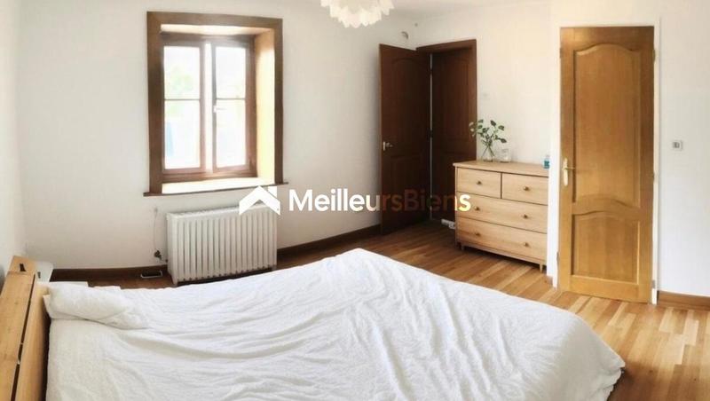 Corps de ferme - 250 m² - 7 pièces