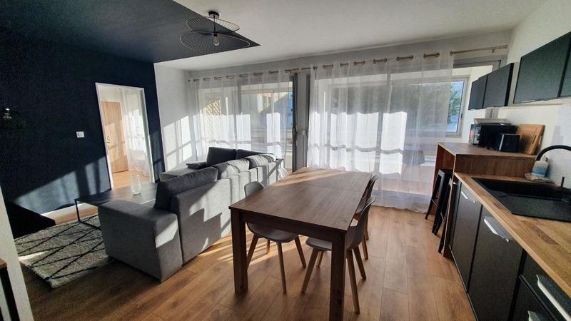 Appartement - 91 m² - 5 pièces