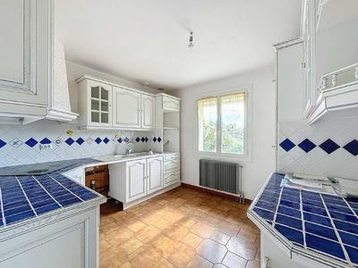 Maison - 80 m² - 5 pièces