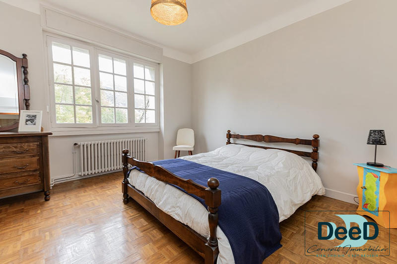 Maison - 175 m² - 7 pièces