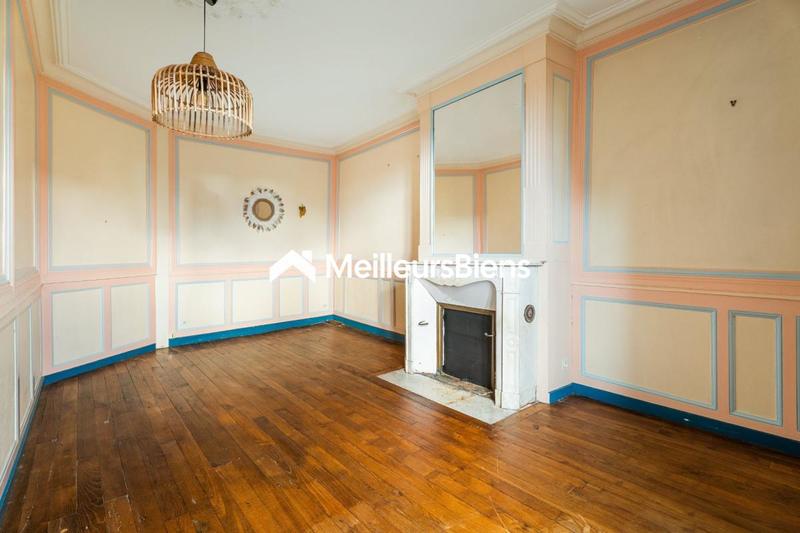 Maison de maîtres - 232 m² - 8 pièces