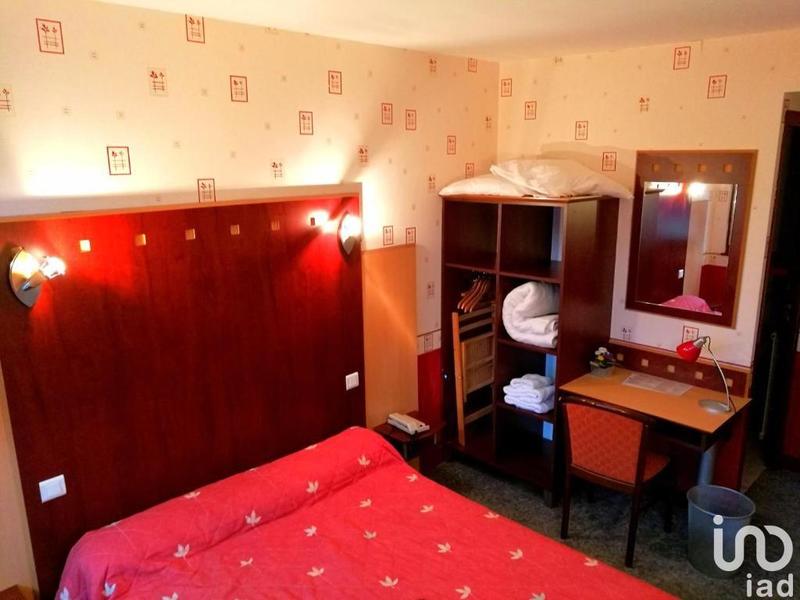 Local commercial - 1 465 m²