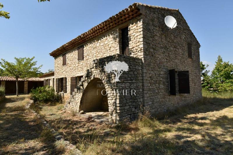 Propriété - 174 m² - 6 pièces