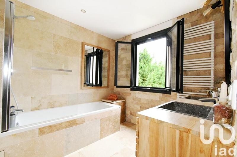 Maison de maîtres - 378 m² - 10 pièces