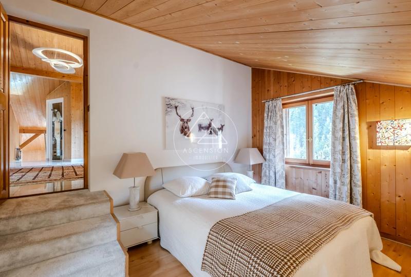 Châlet - 153 m² - 6 pièces