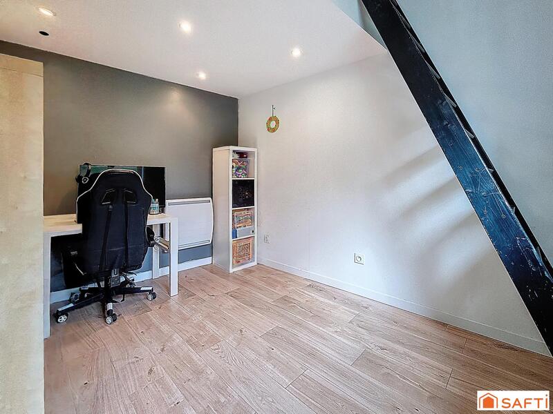Maison - 98 m² - 4 pièces