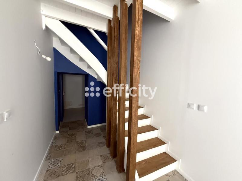 Maison - 170 m² - 6 pièces