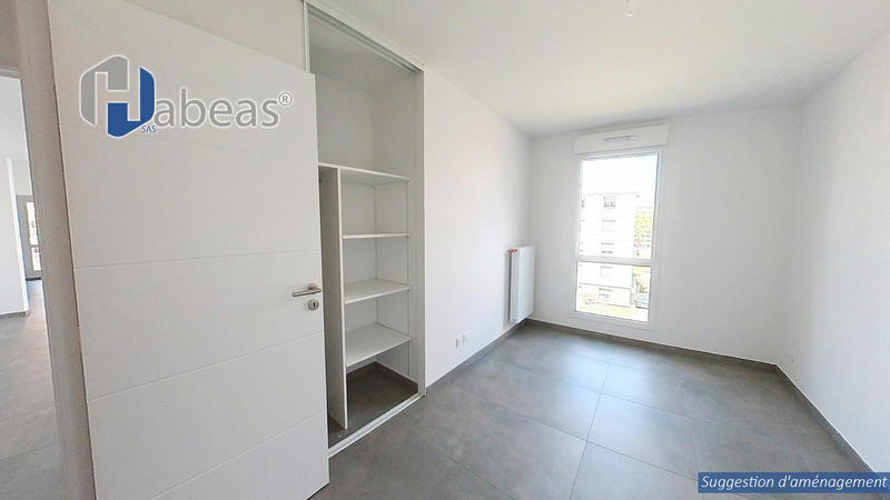Appartement - 94 m² - 4 pièces