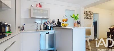 Maison - 127 m² - 5 pièces