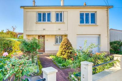 Maison - 150 m² - 7 pièces