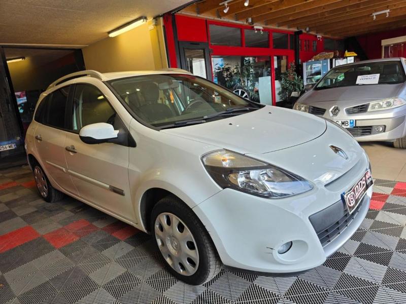 Renault Clio III Clim Distri Neuve dynamique