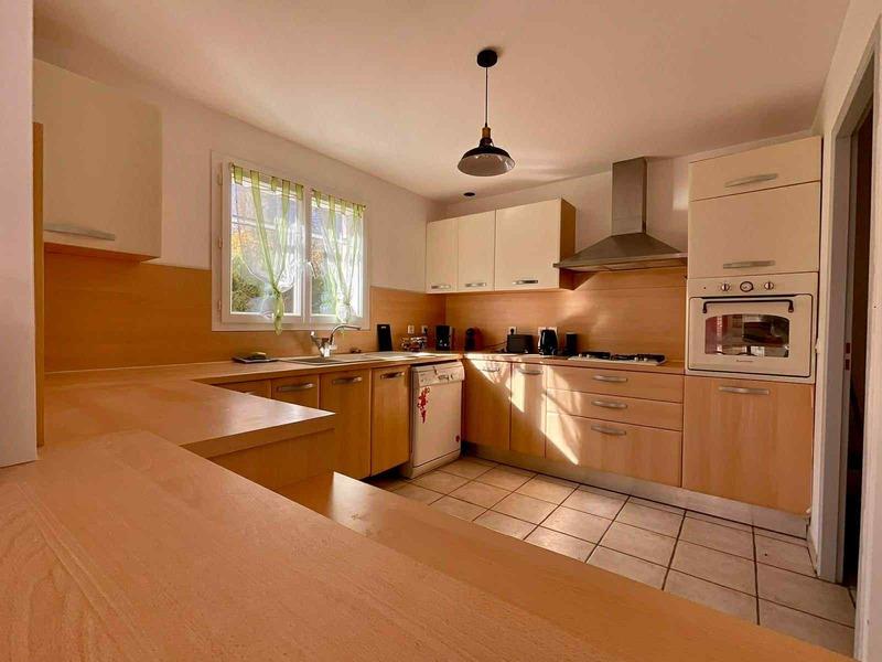 Maison - 130 m² - 4 pièces