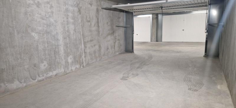 Parking / Garage - 31 m²