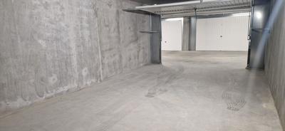 Parking / Garage - 31 m²