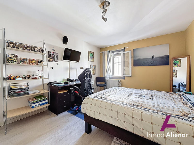 Maison - 105 m² - 4 pièces