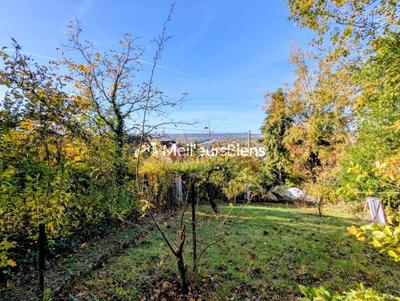 Terrain constructible - 600 m²