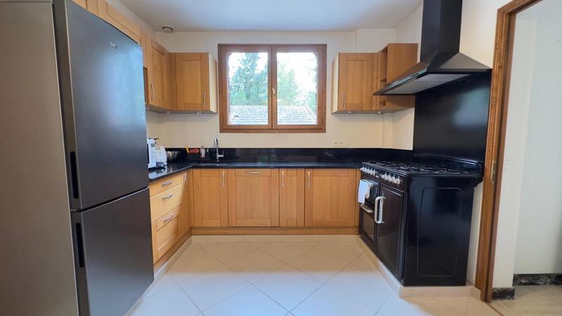 Maison - 125 m² - 7 pièces