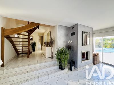 Maison - 150 m² - 6 pièces