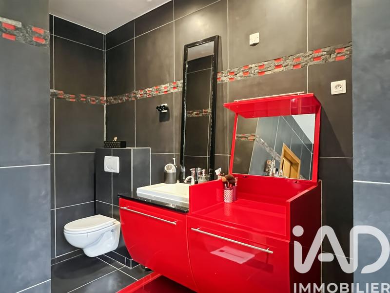 Maison - 128 m² - 6 pièces
