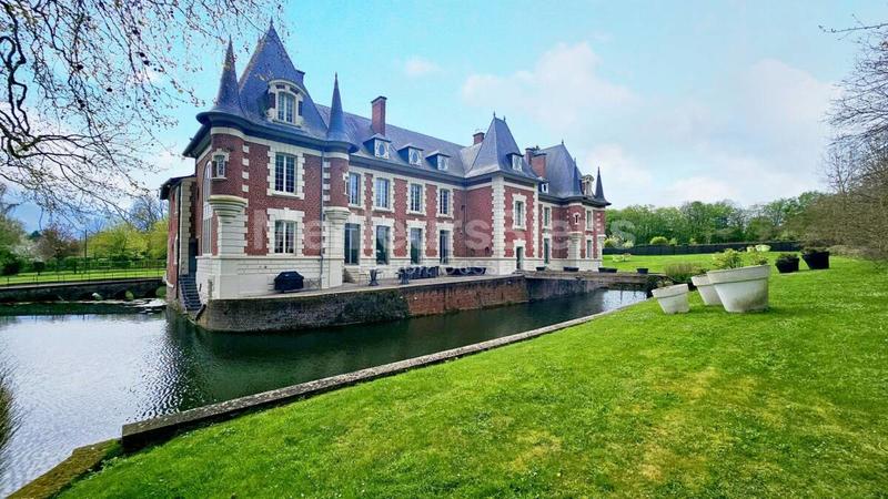 Château - 800 m² - 15 pièces