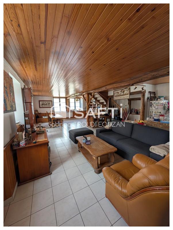 Maison - 151 m² - 6 pièces