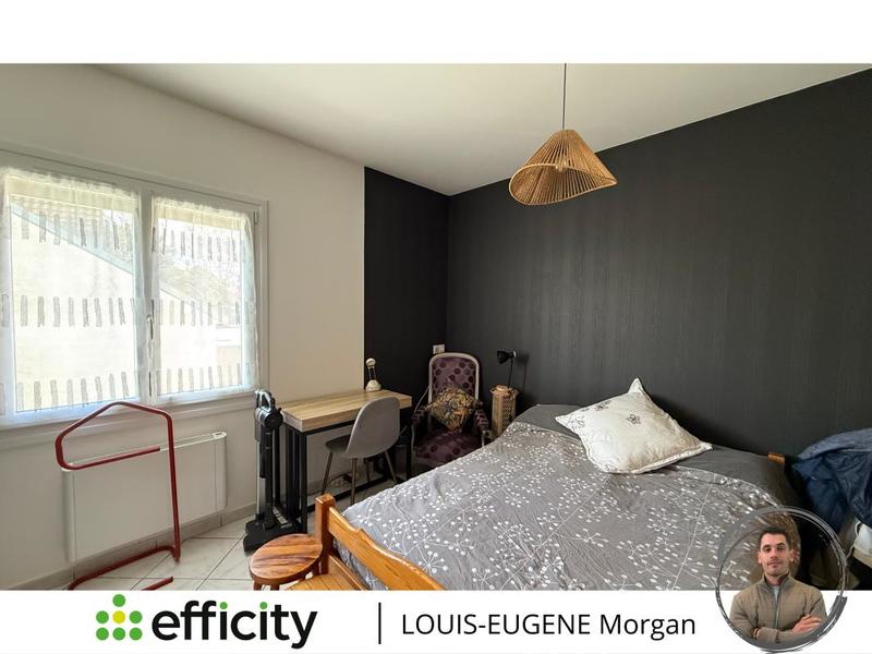 Pavillon - 162 m² - 7 pièces