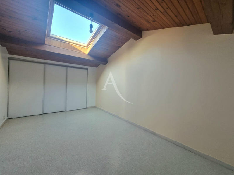 Maison - 101 m² - 4 pièces