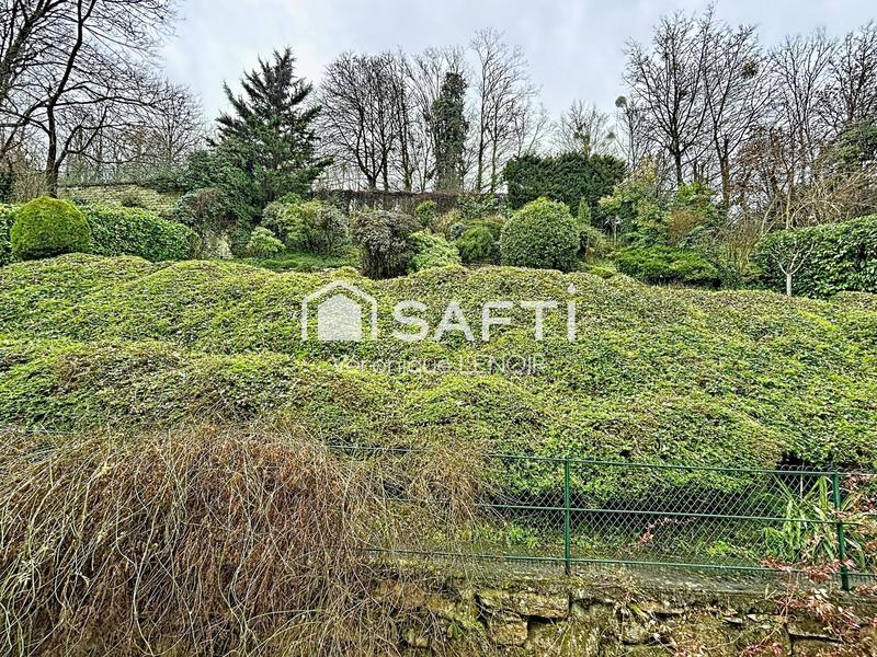 Maison - 238 m² - 6 pièces