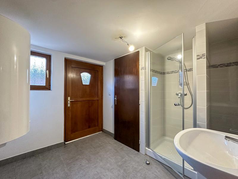 Maison - 150 m² - 8 pièces