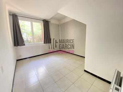 Appartement - 45 m² - 3 pièces