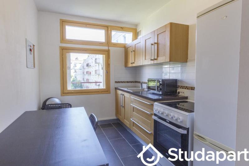 Chambre - 12 m² - 1 pièce