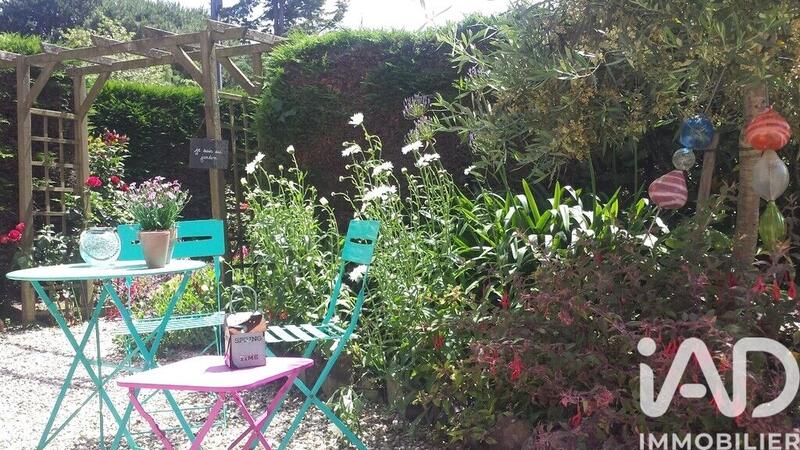 Maison - 186 m² - 8 pièces