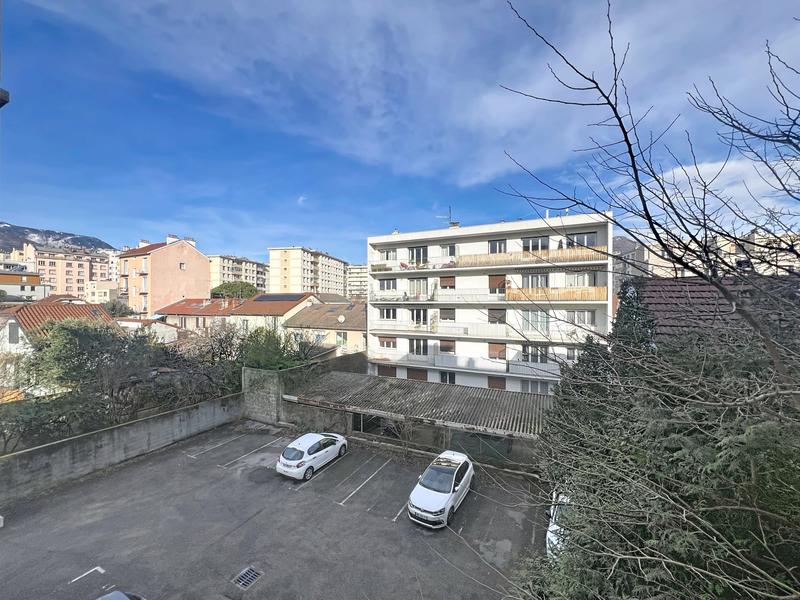 Appartement - 55 m² - 2 pièces