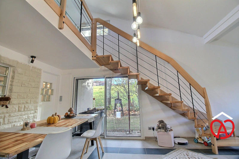 Maison - 80 m² - 4 pièces