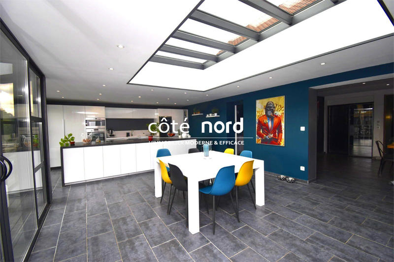 Villa - 198 m² - 7 pièces