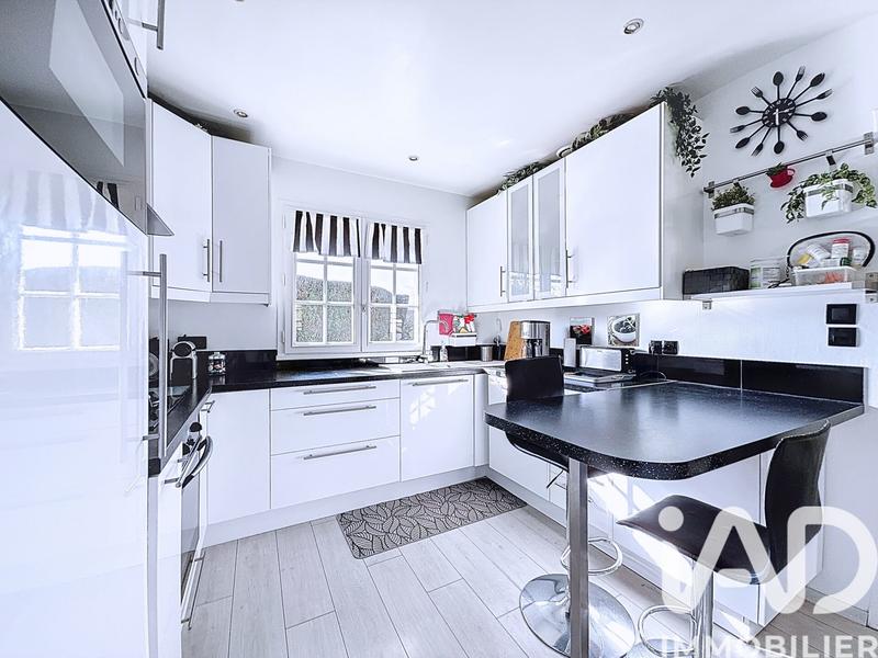 Maison - 117 m² - 6 pièces