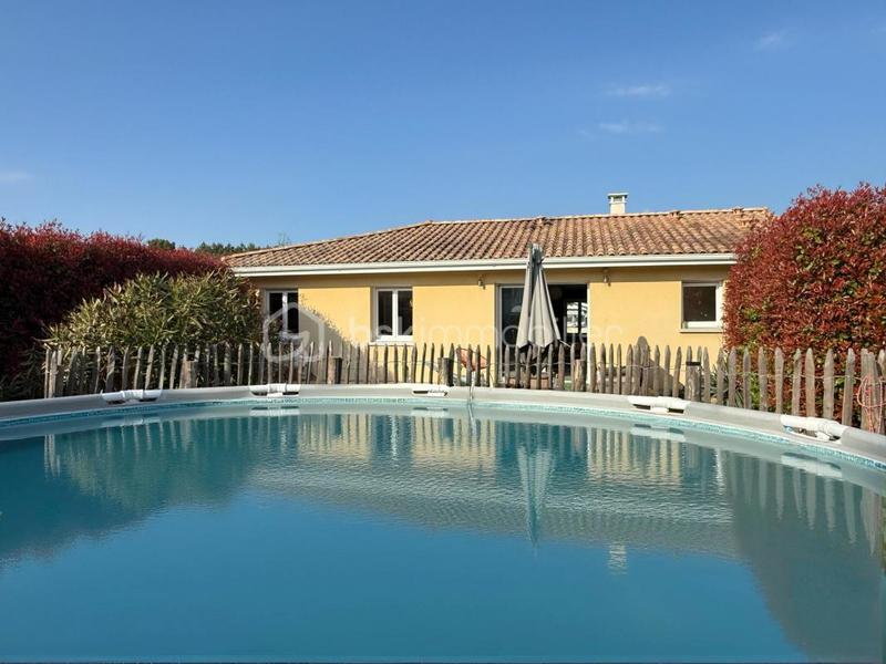 Maison - 85 m² - 4 pièces