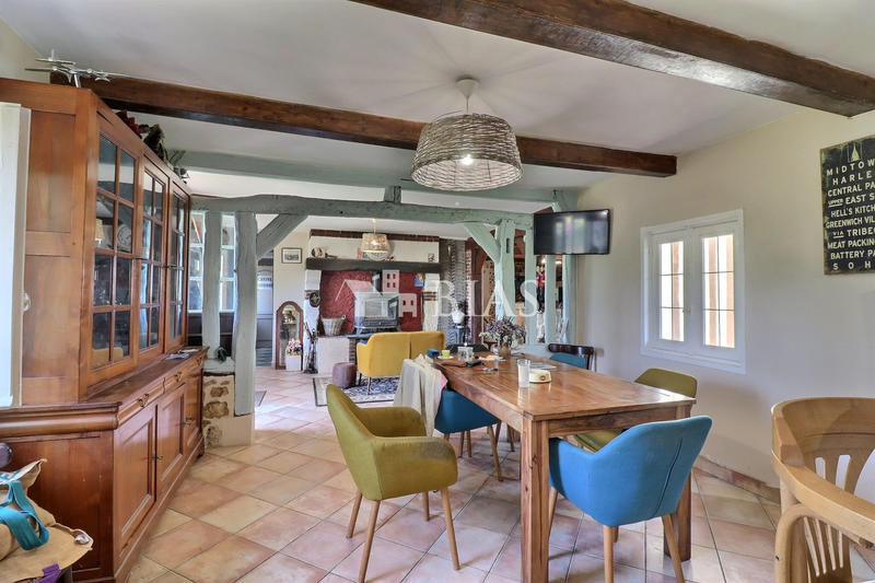 Maison ancienne - 153 m² - 6 pièces