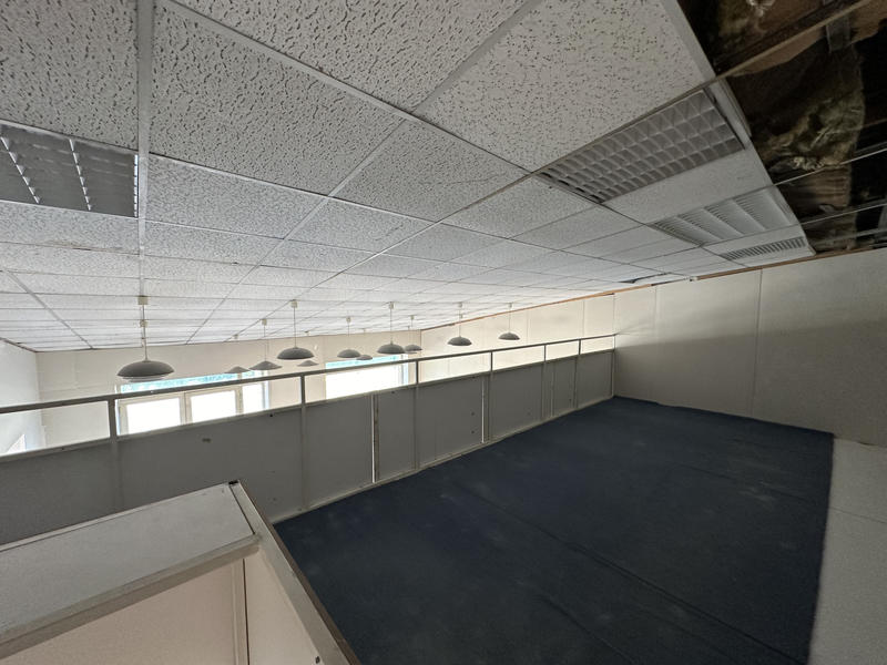 Local commercial - 1 436 m²