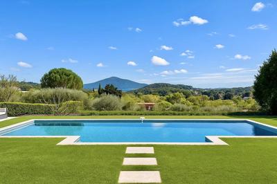 Maison - 315 m² - 8 pièces