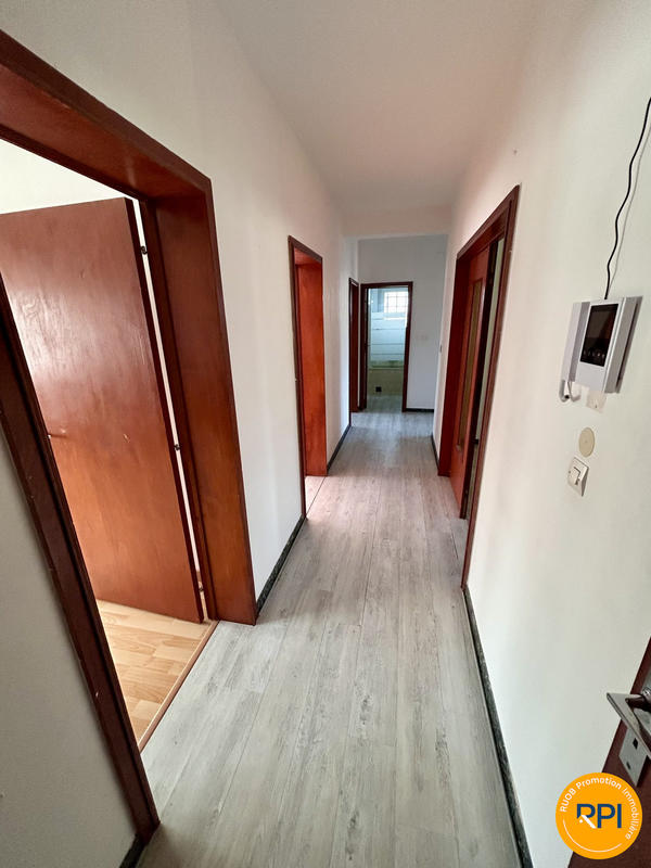 Maison - 206 m² - 10 pièces