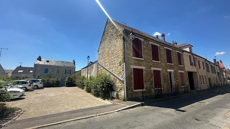 Maison - 148 m² - 7 pièces